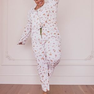 NWT Jessakae Delicate Rose Pajama Set in 4X